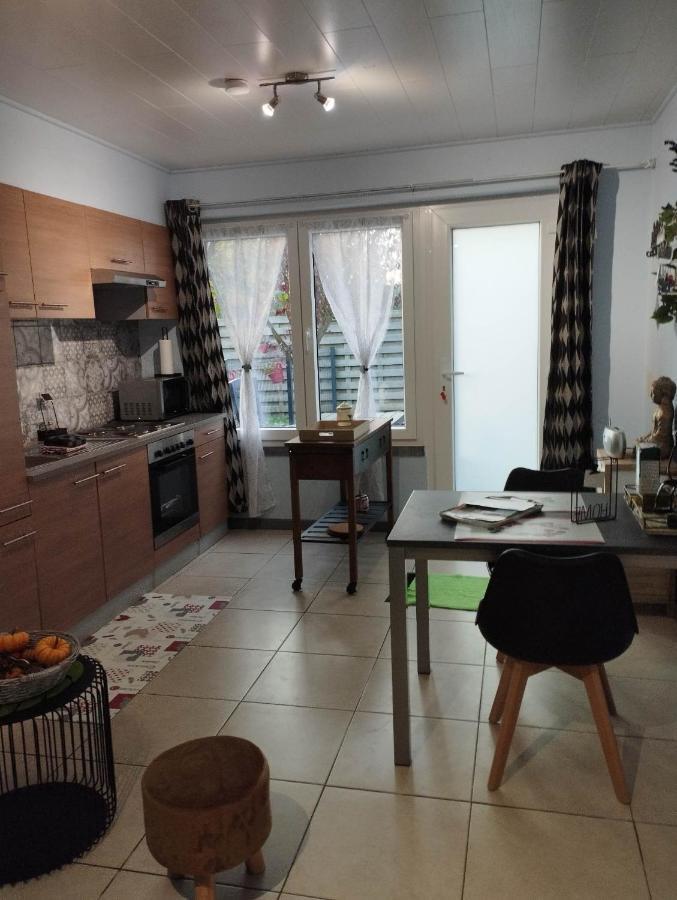 La Chambre D Angeline Foy-Notre-Dame Buitenkant foto
